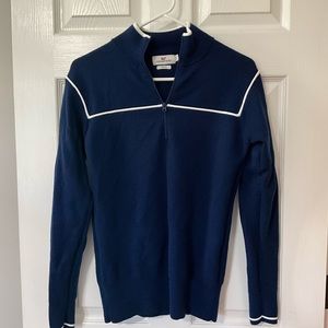 Vineyard vine’s sweater